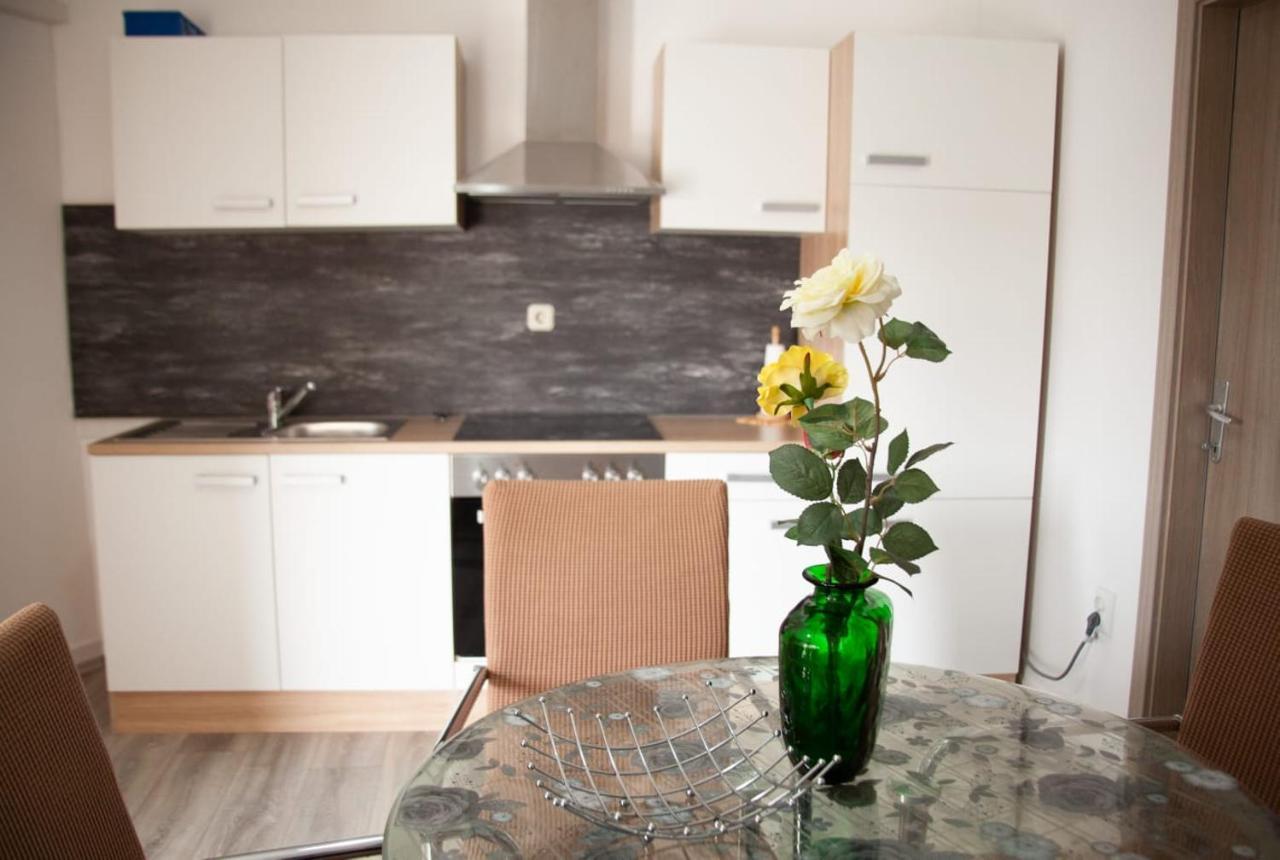 Apartmán Amber In The Centar Kaštela Exteriér fotografie